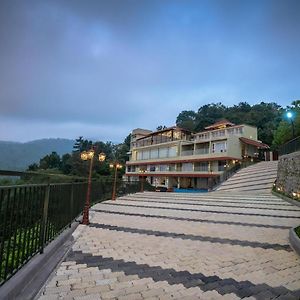 Misty Queen By Dimora Hotels